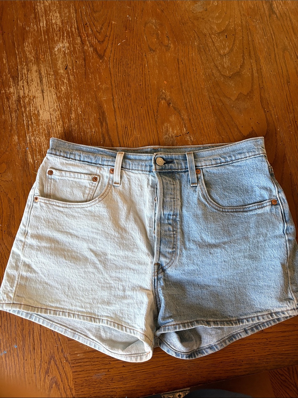 LEVI two tone denim shorts